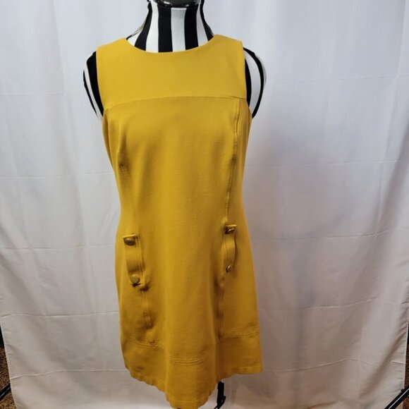 Chic Vince Camuto Dress - Size 6, Very Gently Used - Picture 6 of 12